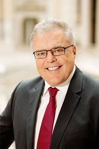 Univ.-Prof. Dr. Matthias Neumayr